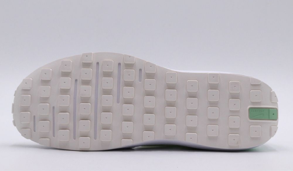 Nike Waffle One Barbati  marime 42