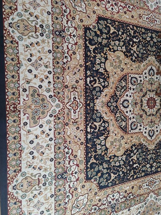 Ковёр для гостиной комнаты