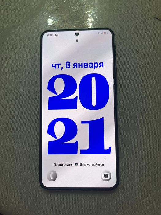 Смартфон Samsung S22