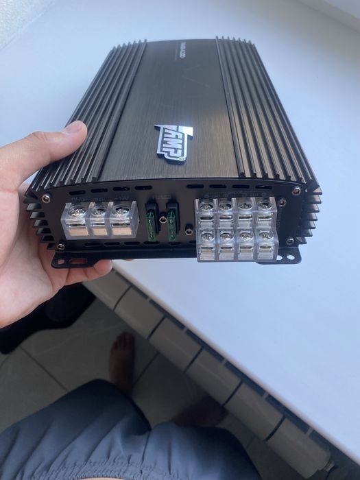 Продам усилитель почти новый