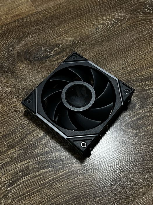 Ventilatoare pc (120-140)