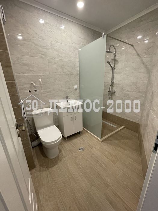 Продава се Двустаен апартамент в к.к. Св.Св. Константин и Елена - 67 кв.м за 2457 €/кв.м - Снимка #2