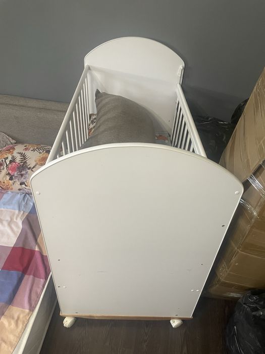 Манеж в идеальном состоянии