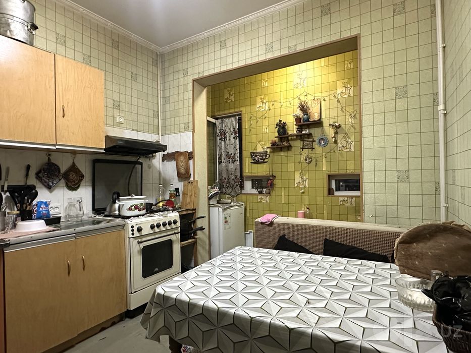 2-ух комн, 2/8/9 Ависозлар1, Кадышева, Халк банк, 60 кв м*, Франция.