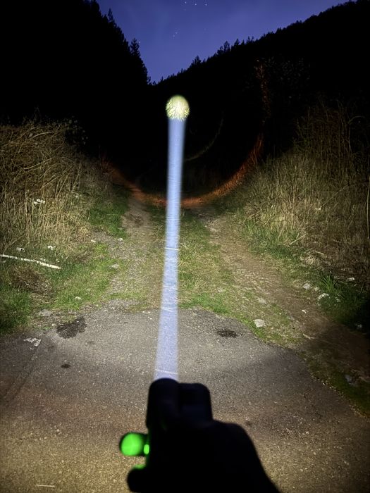 Мощен фенер Acebeam M1 Terminator | LEP + LED | Zoom | Далекобоен 1600м