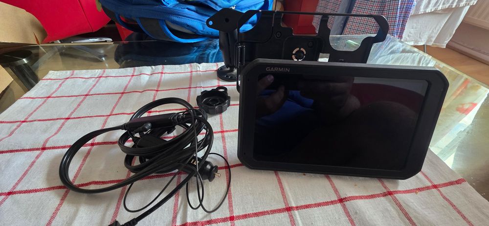 Навигация за камион Garmin Dezl 780 LMT-D най-нови карти за цялаЕвропа