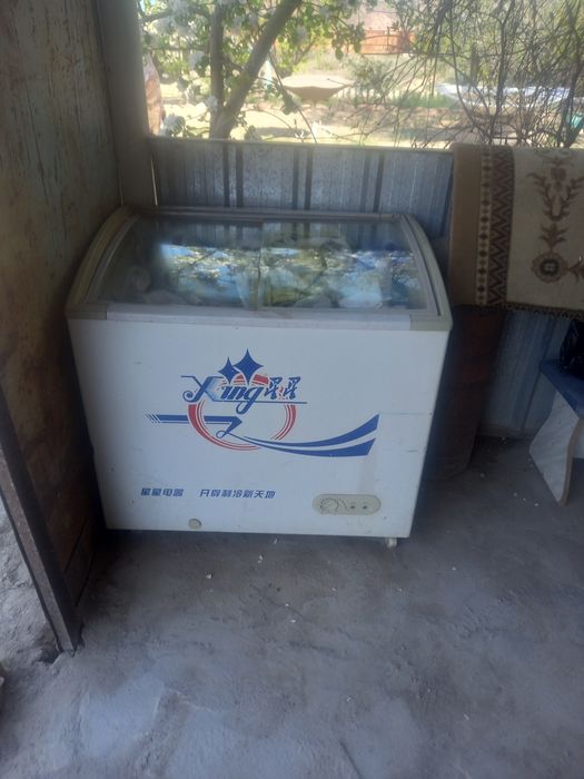 Продам морозильную камеру