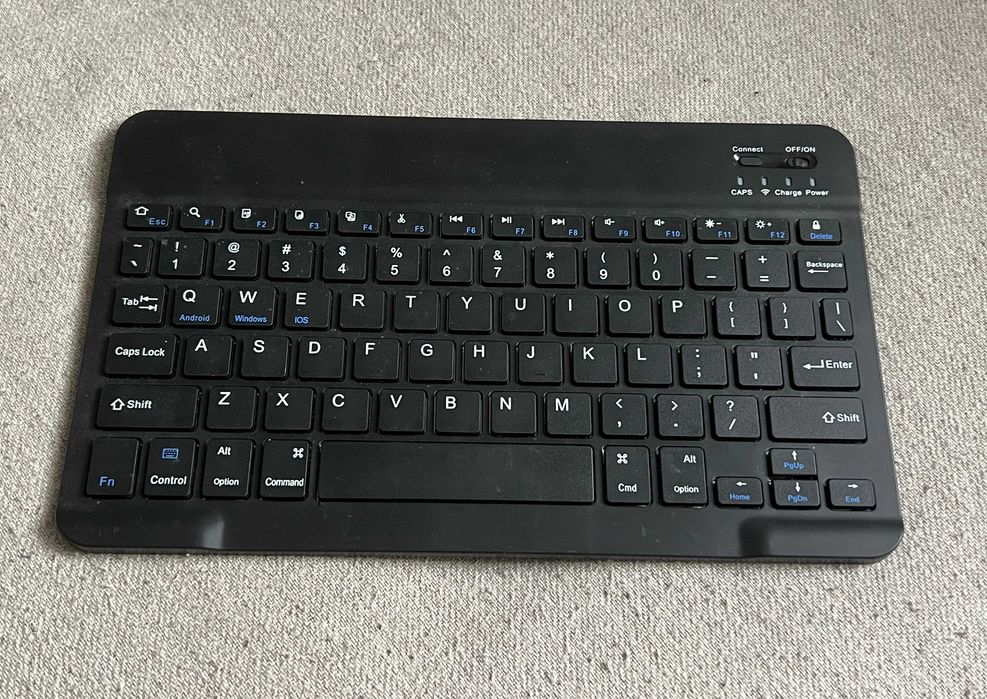 Tastatura wireless Bluetooth slim compatibila PC laptop tableta