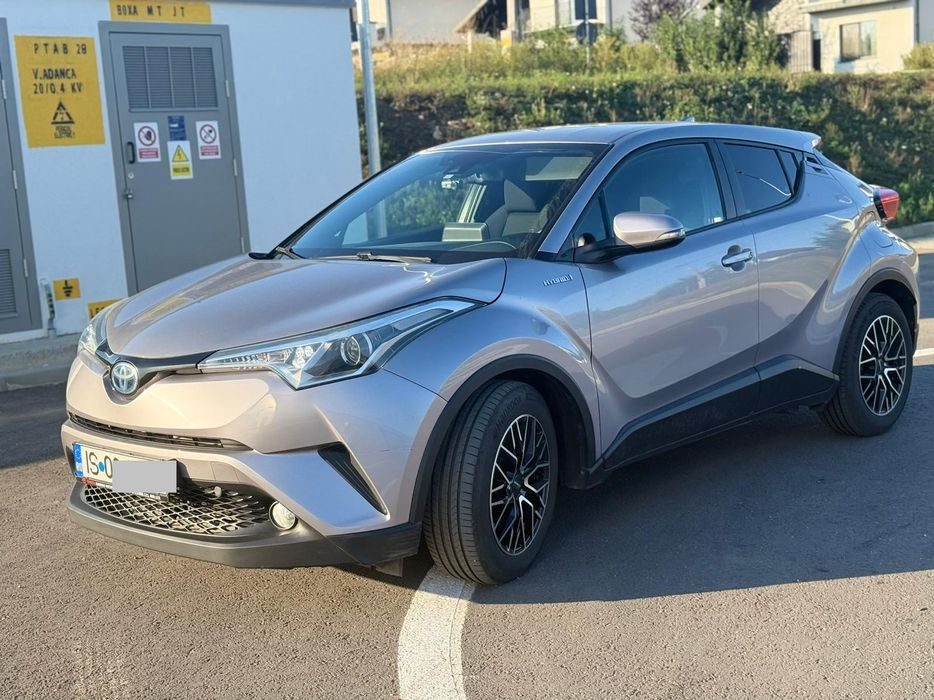 TOYOTA C-HR 2017 — imagine 2