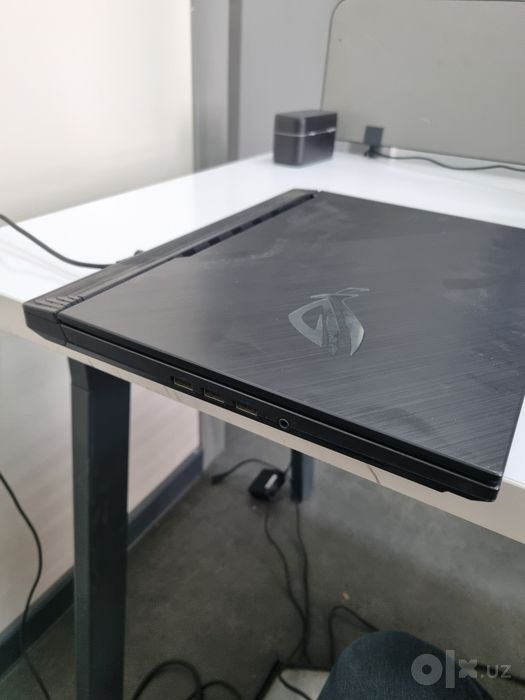 Nout asus rog strix