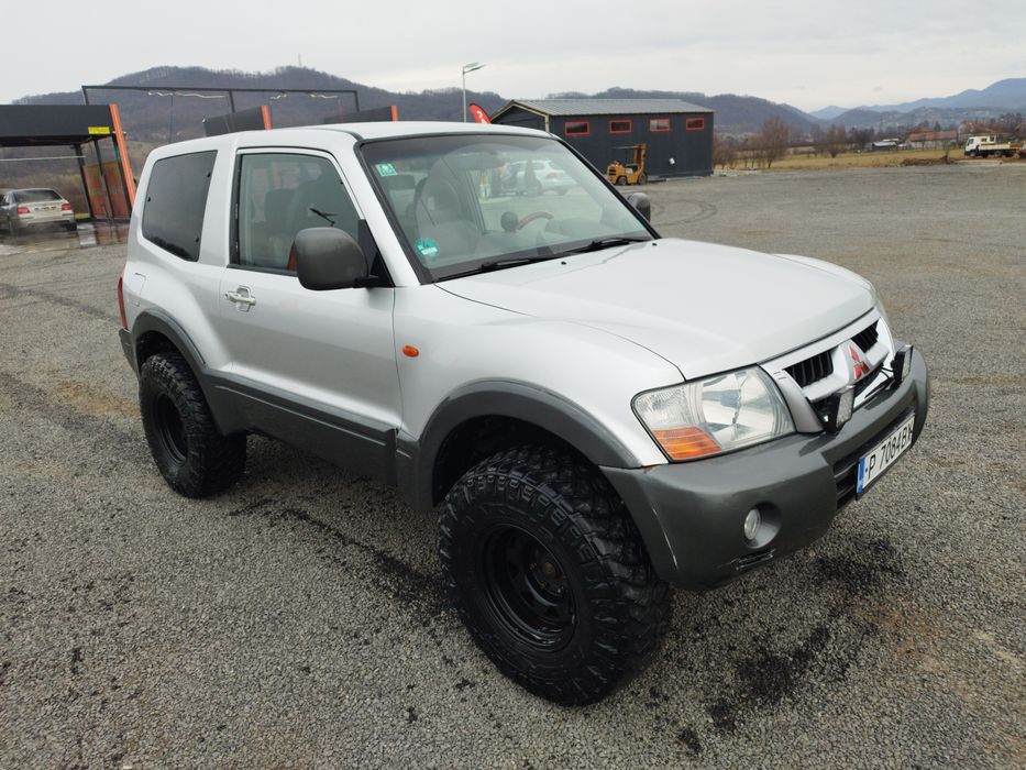 Mitsubishi pajero