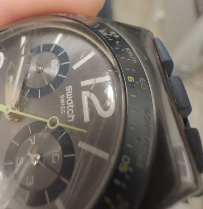 Часовник Swatch Irony