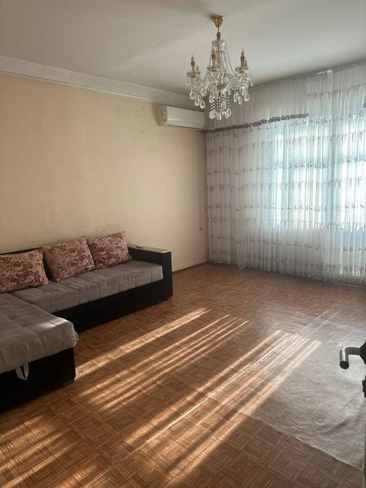 Сдаю квартиру Яшнабадский р-он Паркенский 2-ком 7-этаж 9-этажном Доме