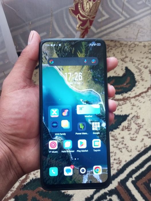 Infinix hot 30 i 8/ 128