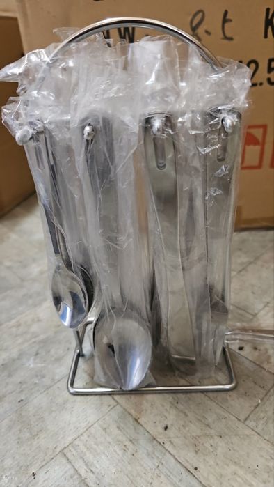 Прибори за хранене – Стил и издръжливост в 25 части