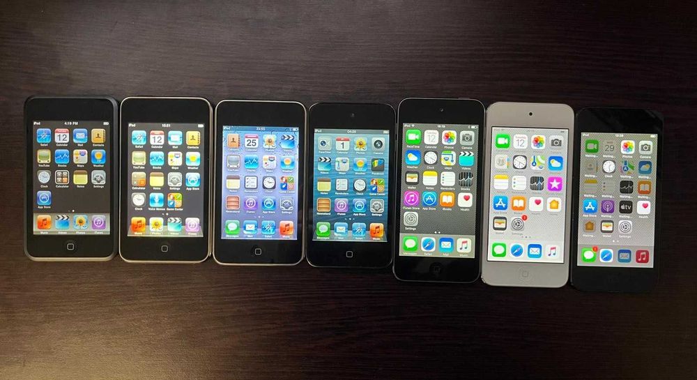 Lot Ipod Touch 1-7