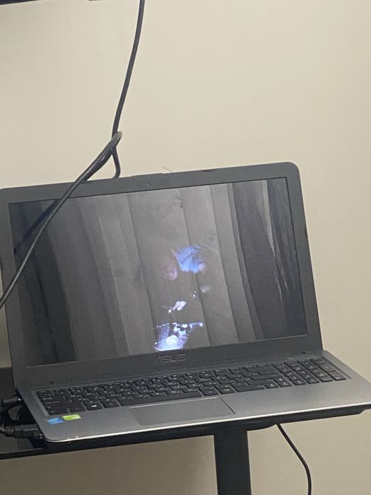 Core i3 geb 6 Nvidia 920 Asus