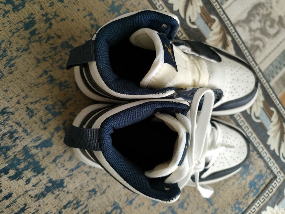 Кроссовки для мальчика