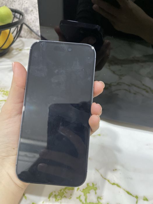 Продам айфон 14 про