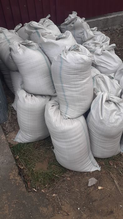 Продам отсев песок грави в мешках