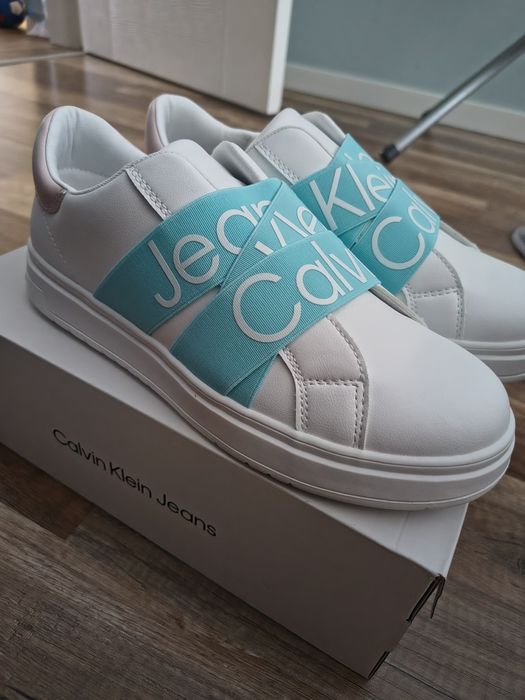 Calvin Klein нови 37 и 38 - Pepe, Guess, Hilfiger, Boss,Pinko,Nike