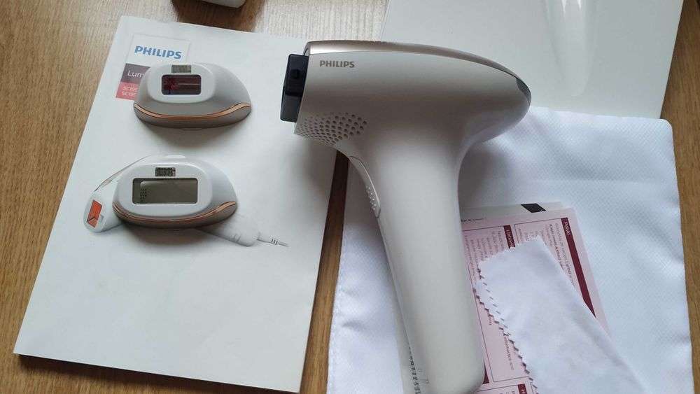 Фотоепилатор Philips Lumea