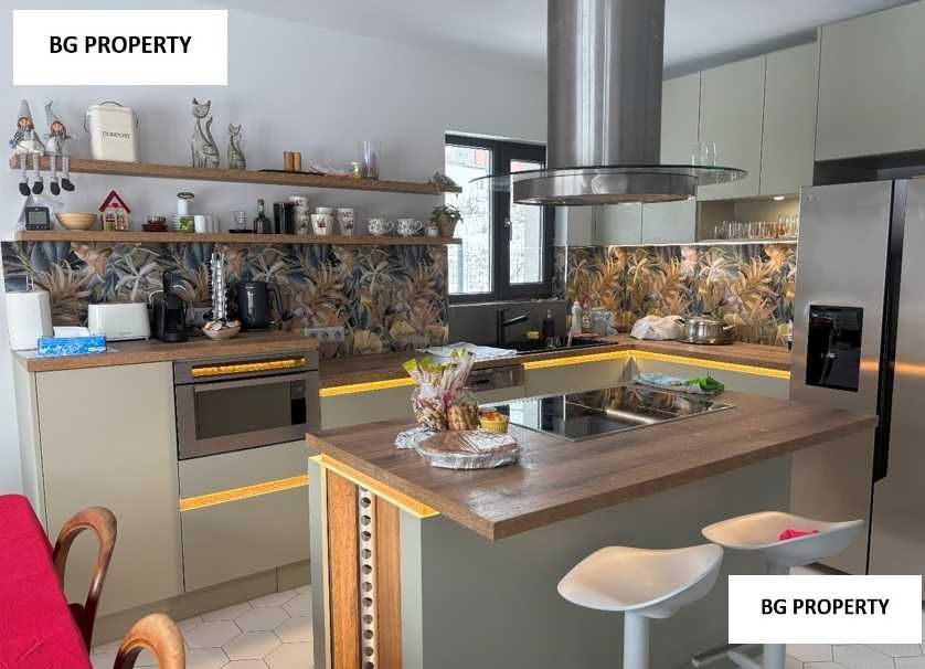 Дава се под наем Къща в Божурище - 240 кв.м за 1990 € - Снимка #1