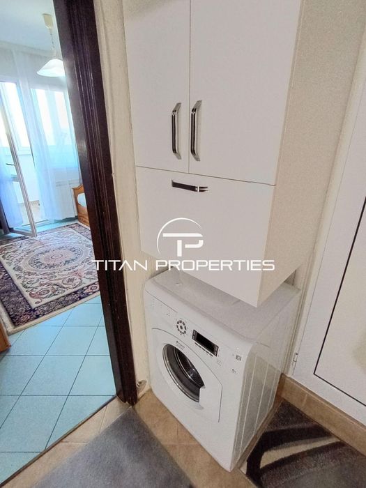 Тристаен панелен апартамент в ж.к Славейков