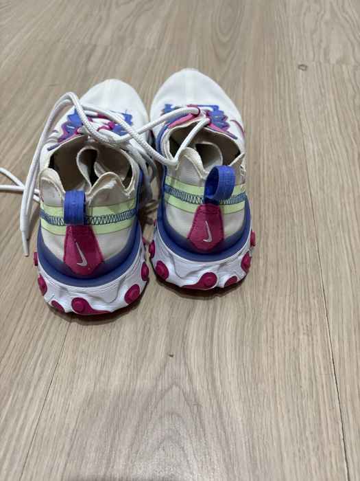 Nike React Element 55