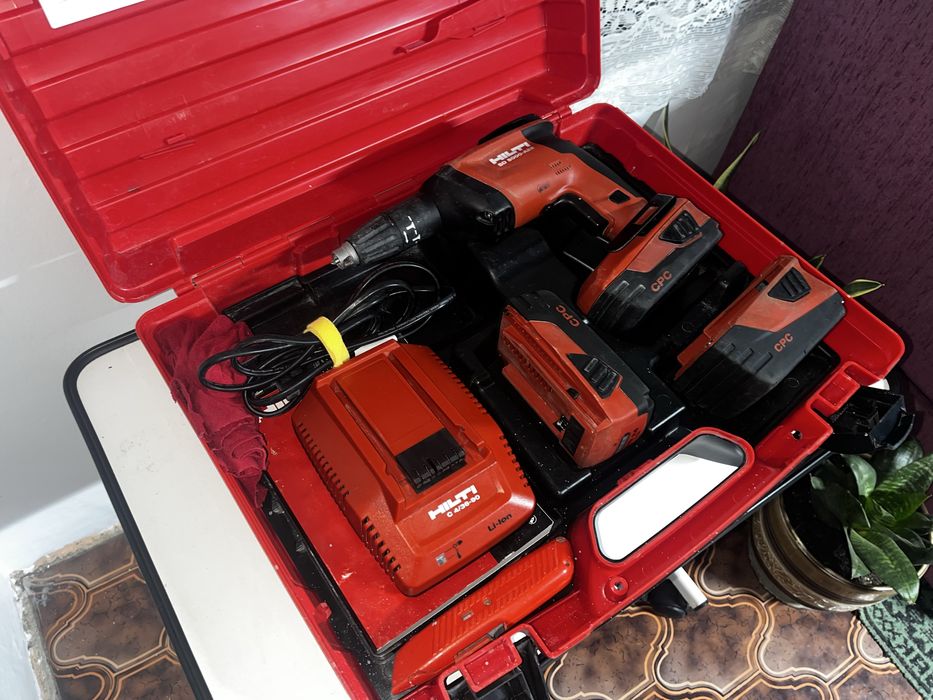 Hilti винтоверт за гипсокартон цял сет