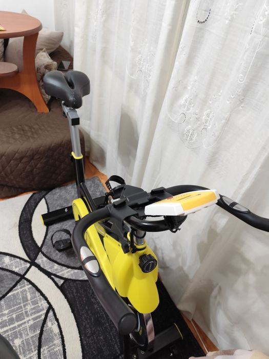 Bicicletă fitness
