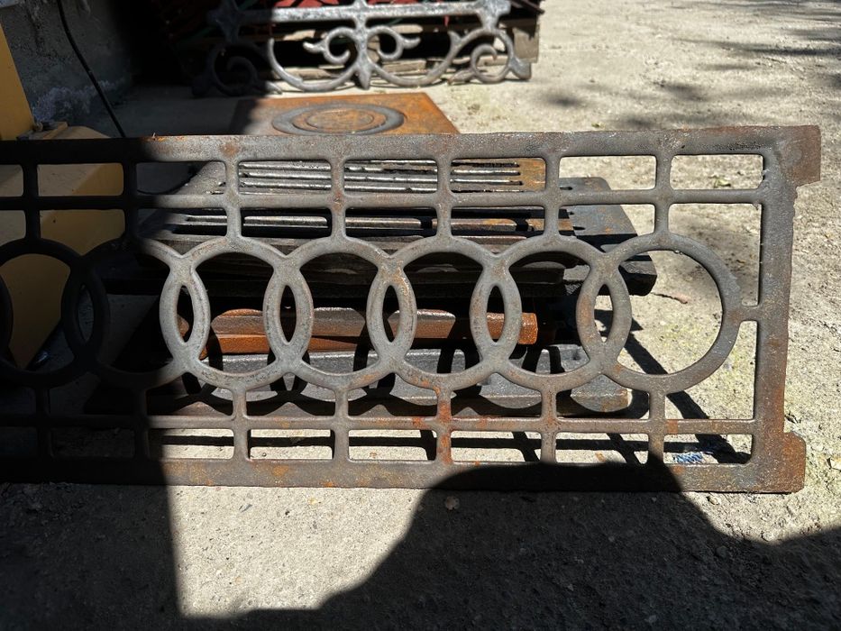 Забор чугунный, кладочная сетка