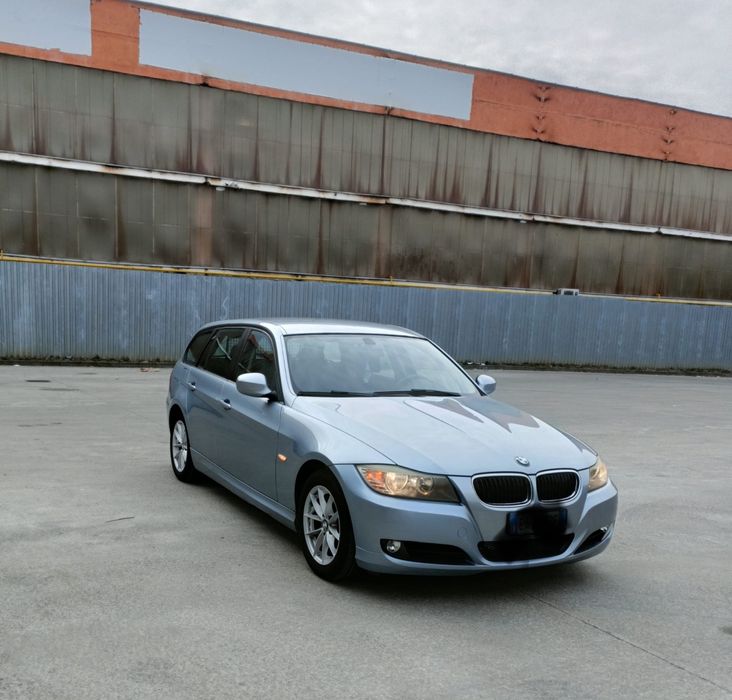 BMW E90, Seria 3
