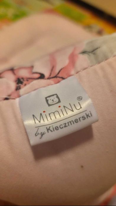 Set 4 in 1 Cosulet bebelus ⁃ Babv Nest cu doua fete, Peonie Pink