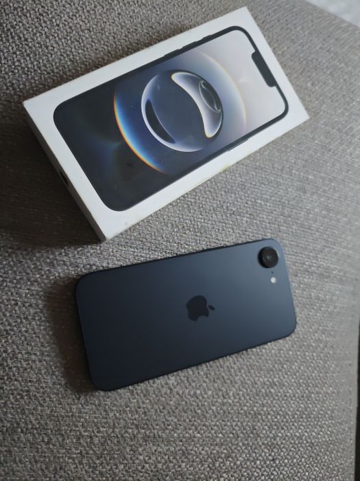 iPhone 16e - состояние новый