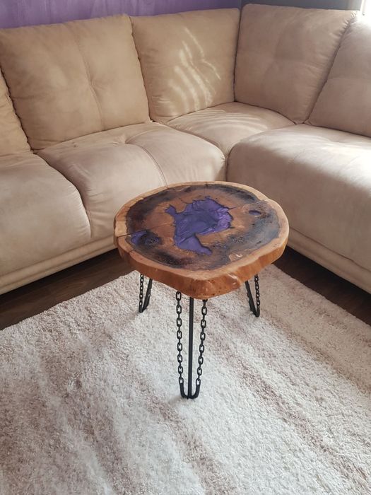 Холна или помощна масичка