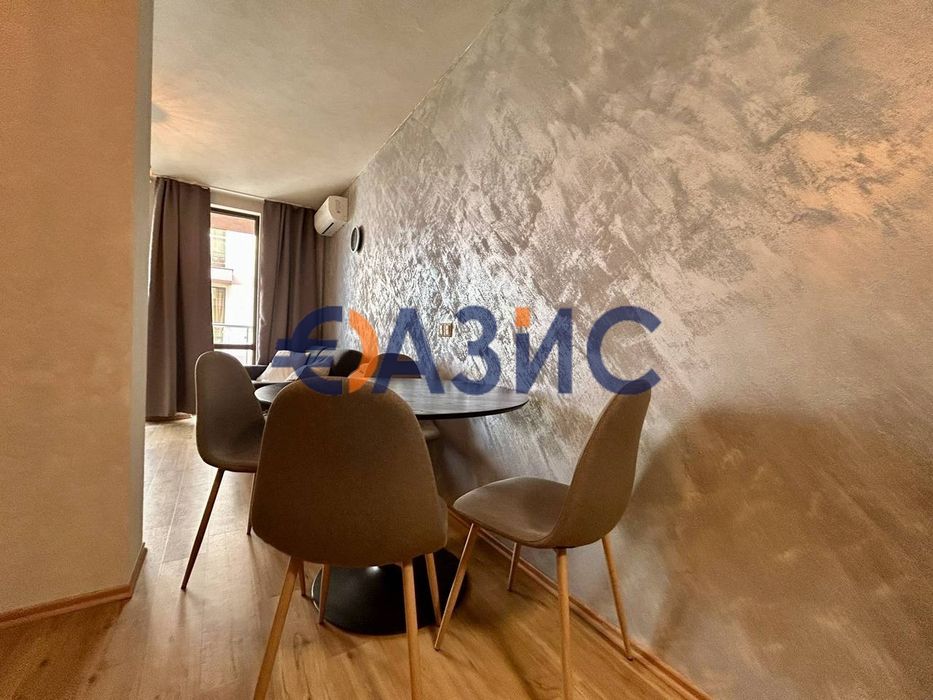 Продава се Двустаен апартамент в к.к. Слънчев бряг - 50 кв.м за 938 €/кв.м - Снимка #5