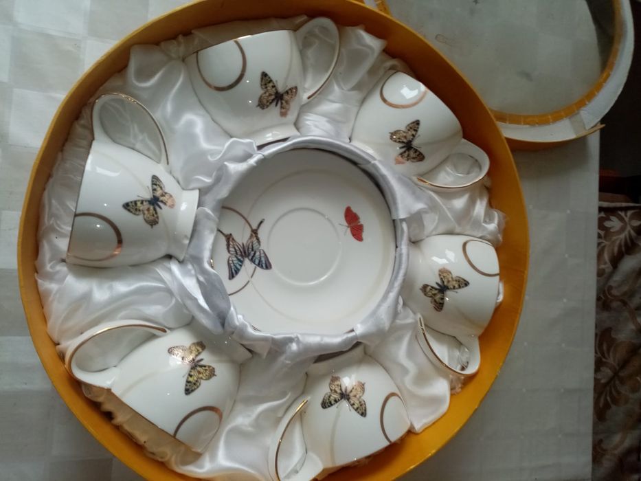 Чайный сервиз по 5000 тг
