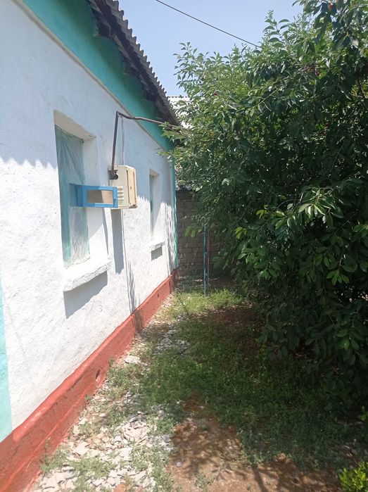 Дом продаётся. Продаётся дом. Продаю дом. Читайте подробнее!