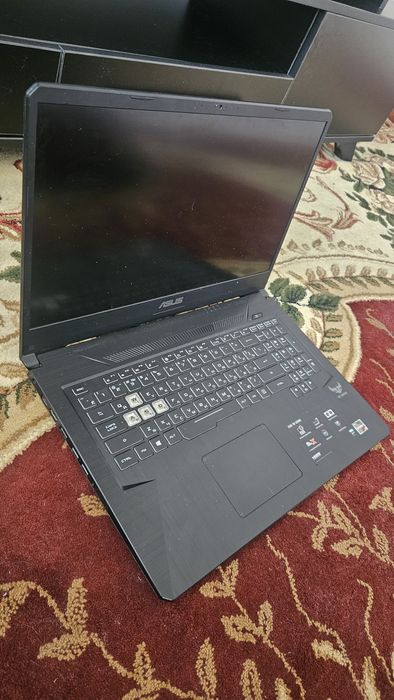 Asus tuf gaming ryzen 7  a17 1tb ssd. Karobka dokument bor