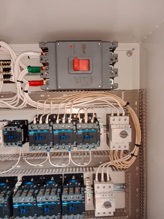 Услуги электрика