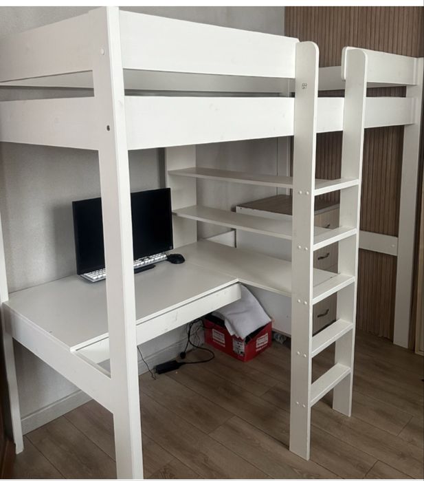 Pat supraetajat Ikea,doar predare personala!
