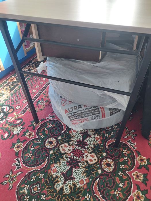 Стол кухняға стол