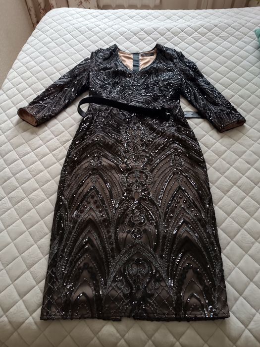 Эксклюзивное платье 44-46 размер.