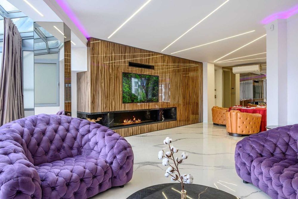 Продава се Тристаен апартамент в София, Витоша - 84 кв.м за 1905 €/кв.м - Снимка #1