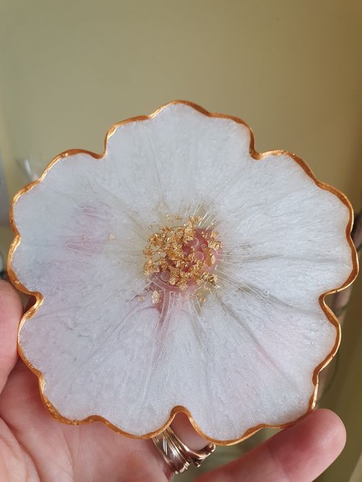 Поднос за сладки от епоксидна смола