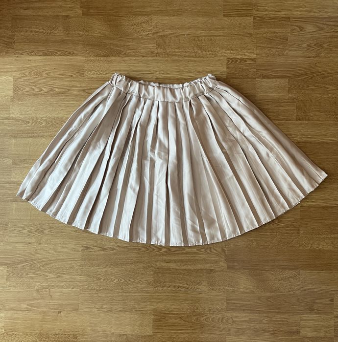 Costum ( body&fustă )