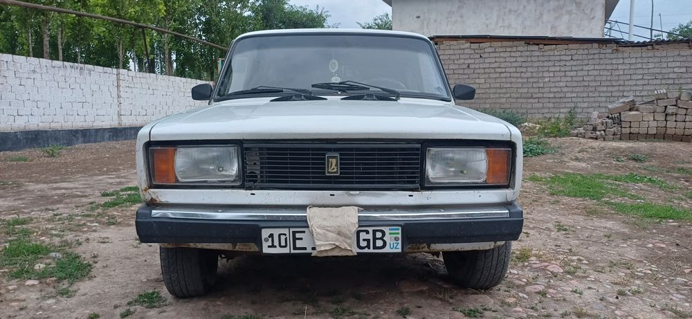 Jiguli 2105 sotiladi 2006 yil
