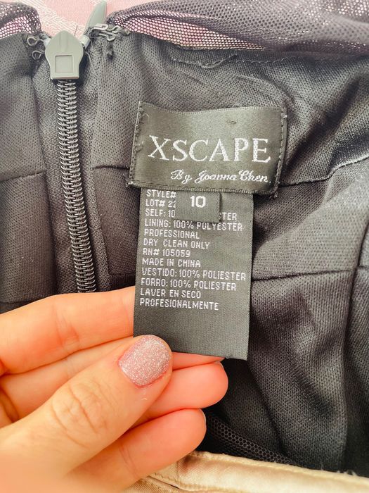 Официална рокля Xscape by Joanna Chen размер M