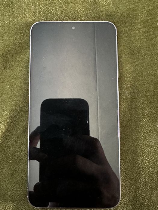 Galaxy S23 ………..